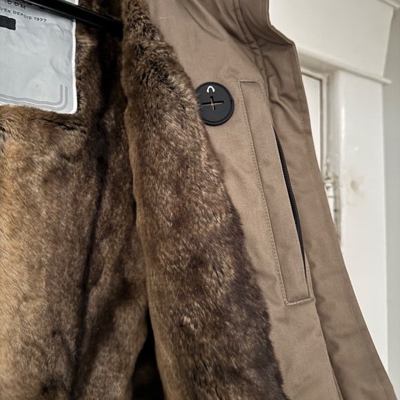 Winter Parka - Toboggan Canada - Picture 13 of 14